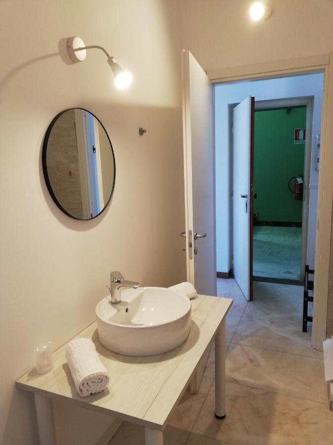 ปาลัซโซ ปาสตา มัลเปนซา Aparthotel กัลลาราเต ภายนอก รูปภาพ