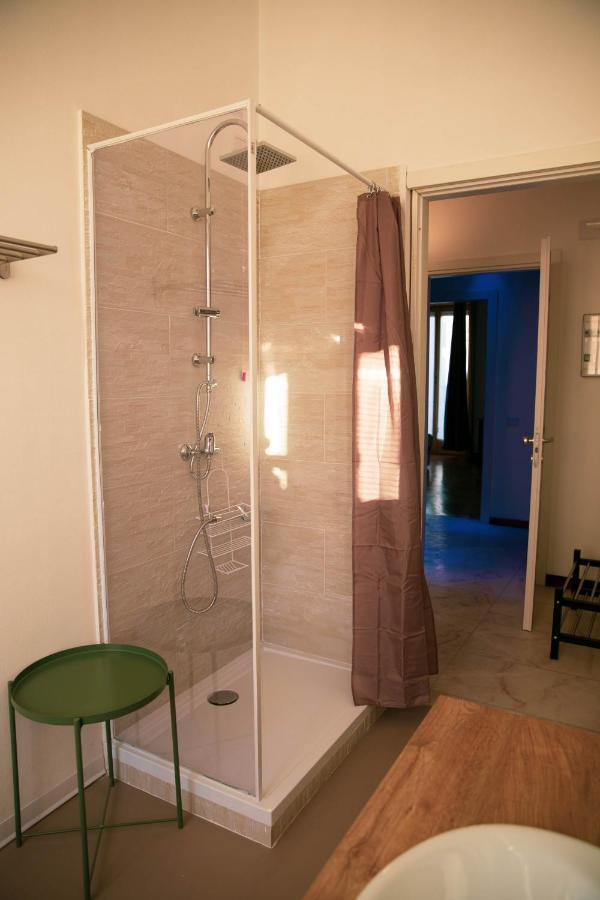 ปาลัซโซ ปาสตา มัลเปนซา Aparthotel กัลลาราเต ภายนอก รูปภาพ